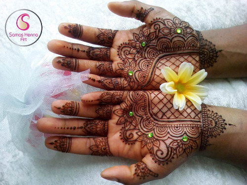 Henna Seminar - Erlerne die originale HENNAKUNST! - auf Triviar