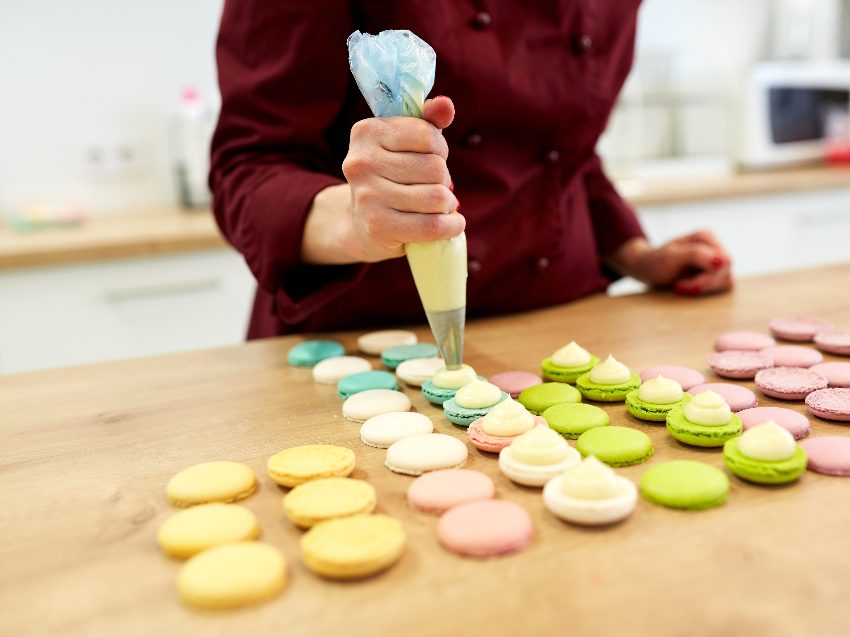 Macaron Backkurs in München - Bunte Macarons selber machen