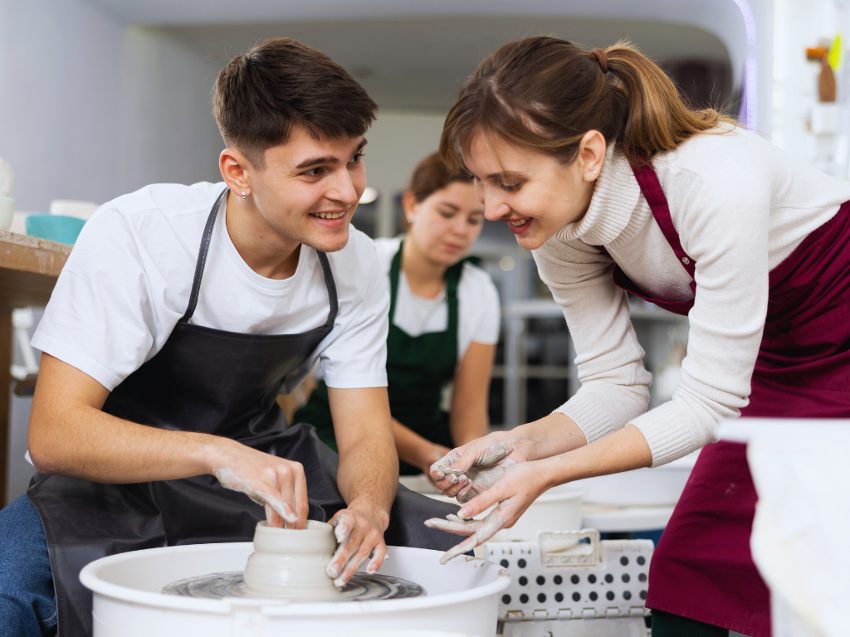 Töpferkurs an der Drehscheibe in Hannover